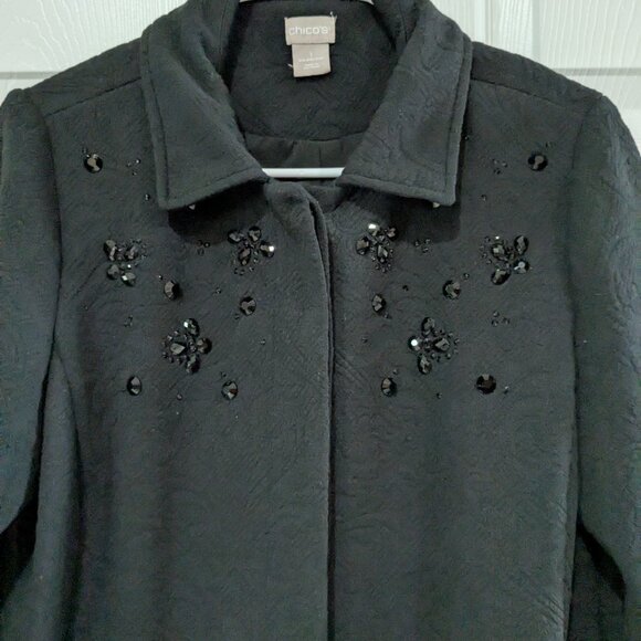 Chico's Women's Beaded Coat Black Size 1 (Small), Textured Pattern, Pleated Back - Picture 3 of 15